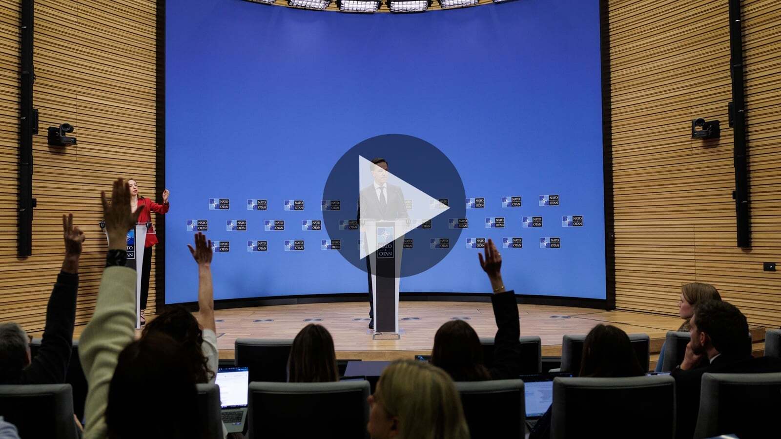 NATO-Rutte-play-button